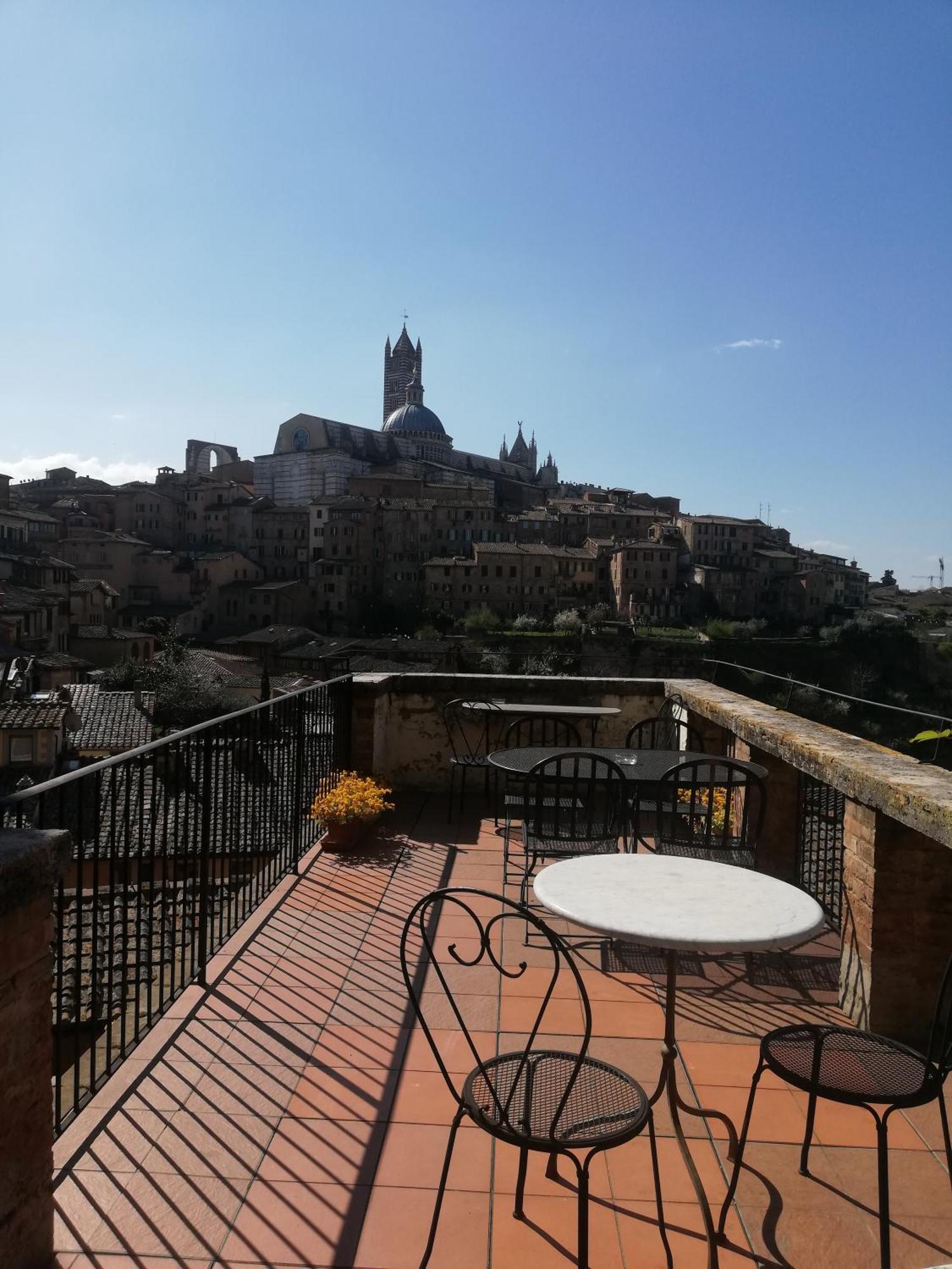 Albergo Bernini Siena Exterior photo